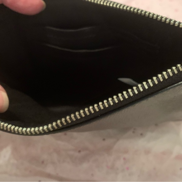 COACH Wristlet Wallet Holiday Grey color silver Zip Close Wrist strap Pre loved - Picture 5 of 16